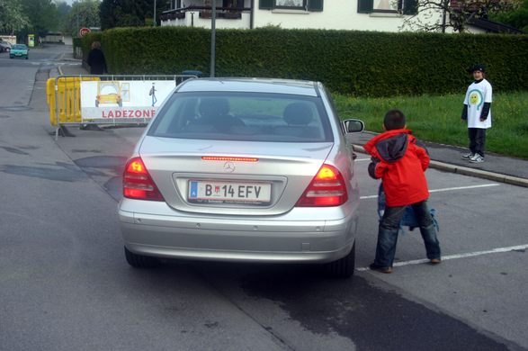 Parkplatz Er__ffnung 2_JPG-1272376217