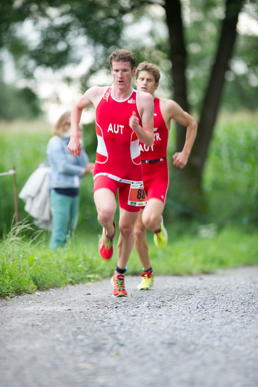 der_Zweikampf_auf_der_Laufstrecke.jpg