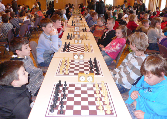 SchulSchach8_jpg-1272380916