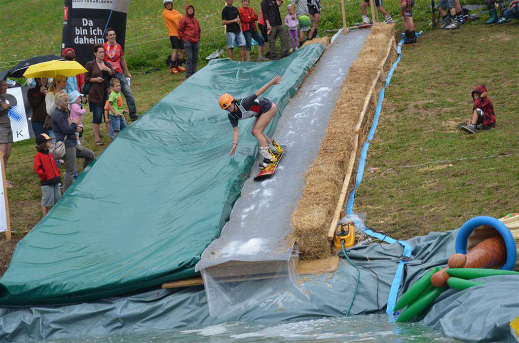 Slide and Fly_5_.jpg