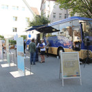 Der Euro-Bus und die neue 10-Euro-Banknote in Bregenz