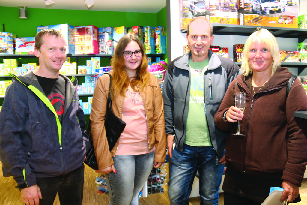 IMG_5799_Andreas_Nicole_Gernot_und_Christine.JPG