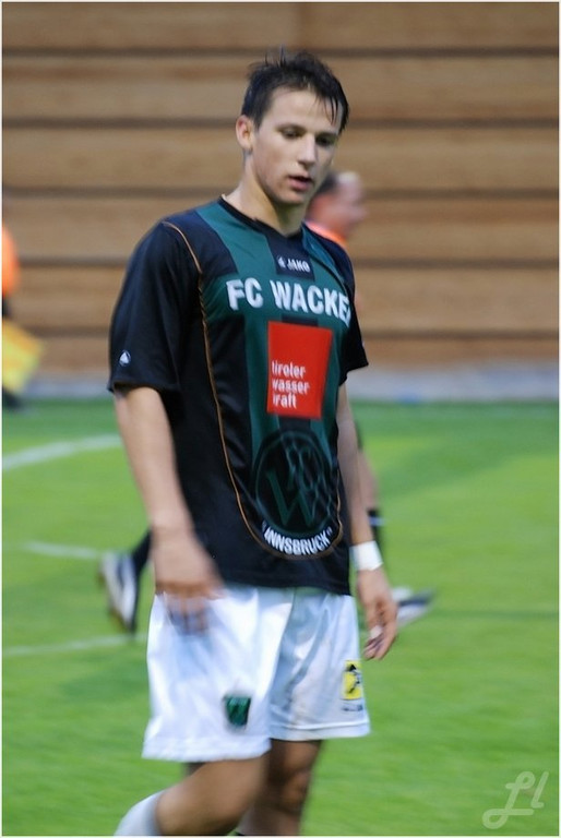 20140814_130_FCBizau_WackerIn_weblight.JPG