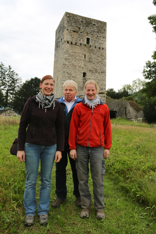 KOE_Tostner Burg Ausgrabungen 1.jpg