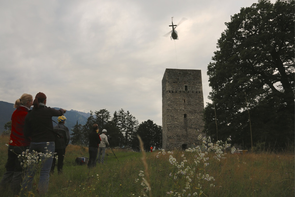 KOE_Tostner Burg Ausgrabungen 14.jpg