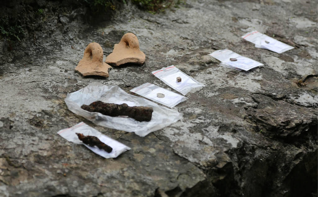 KOE_Tostner Burg Ausgrabungen 37.jpg
