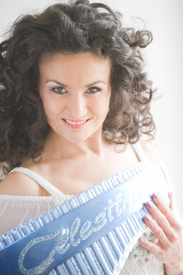 Daniela de Santos Pressefoto_02_klein.jpg