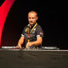 13807773.jpg