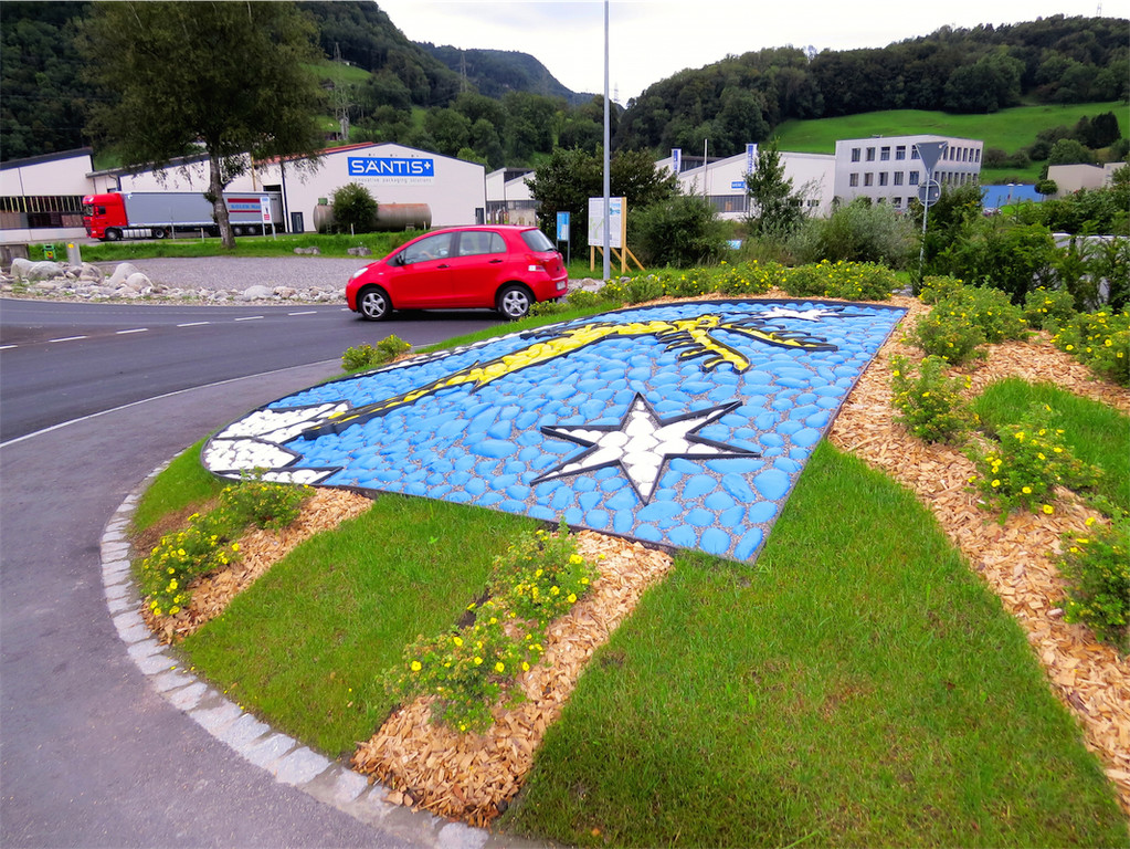 BK_Kreisverkehr_Ru__thi 3.JPG