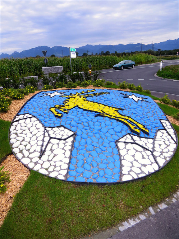 BK_Kreisverkehr_Ru__thi 4.jpg