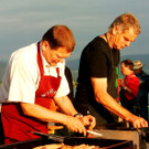 Sonnenuntergang Aug 201418 Grillmeister J__rgen und Armin.jpg