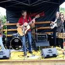 Die Band Welcome unterhielt die G__ste beim Fest.JPG