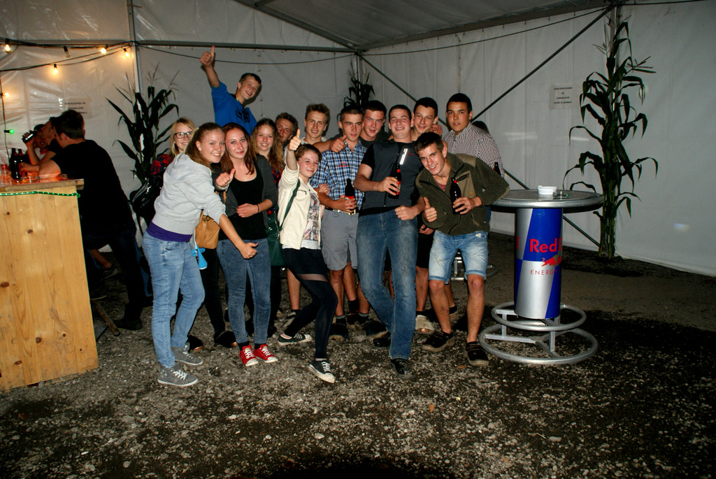 Partylaune in der Stallbar.JPG