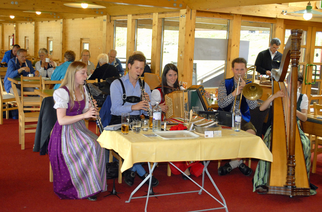 _c_ Gerhard Scopoli - Volksmusik Bielerh__he - 210.jpg