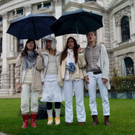 "Wir Quotenfrauen"-Flashmob vor dem Wiener Burgtheater