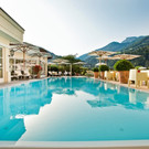 942_theresa-aussenpool-im-sommer.jpg