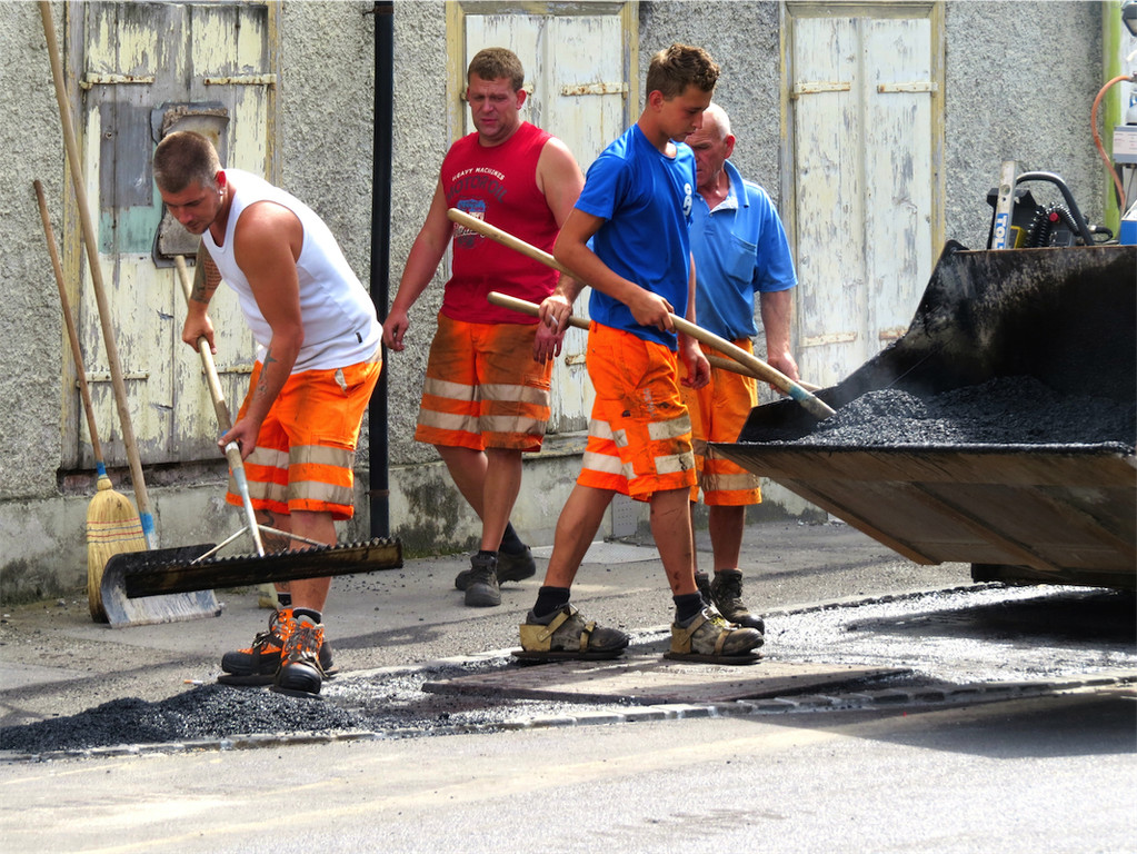 BK_Strassenbelagssanierung Ru__thi 9.JPG