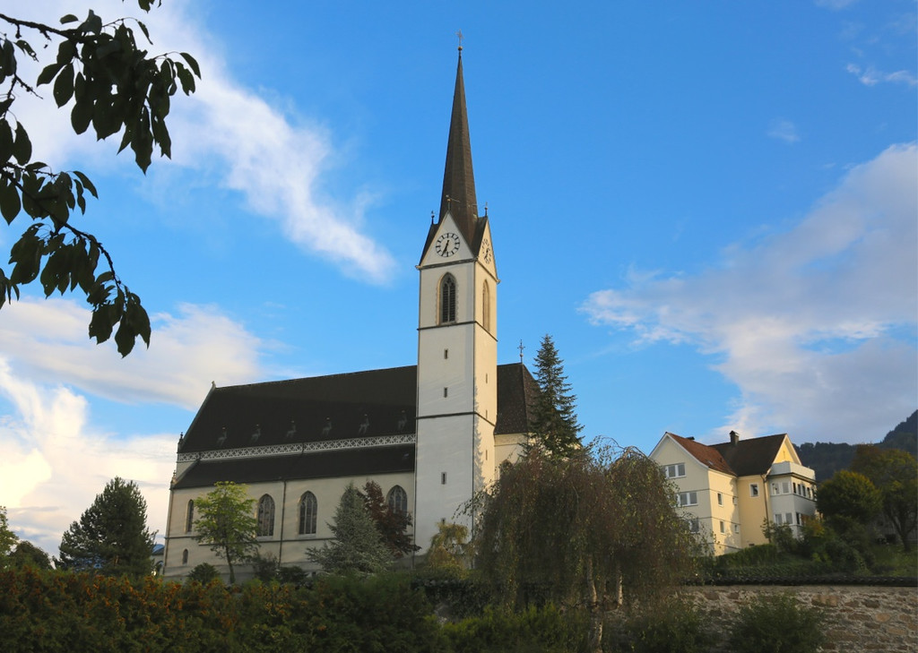 BK_Pfarreinzug Pater Wegleitner 1.jpg