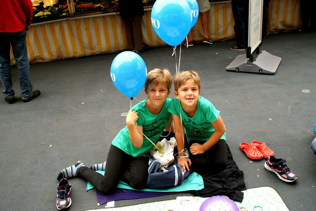 Julia _10__ Anja _8_.JPG