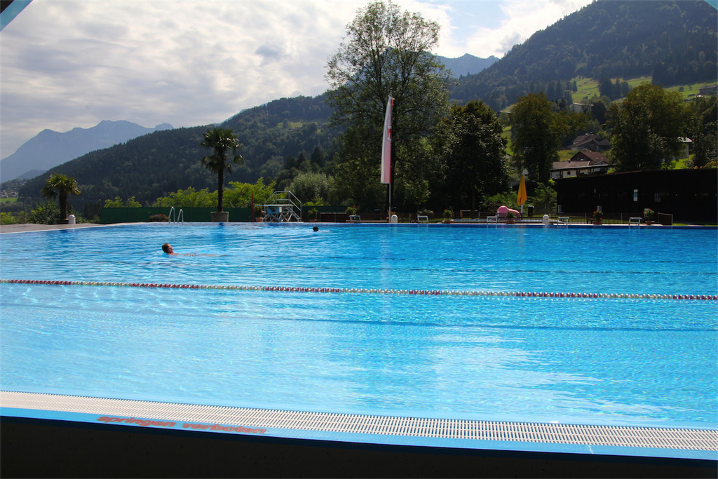 BK_Schwimmbad Felsenau und Waldbad_Saisonsende 1.JPG