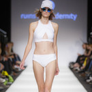 TL-2014-09-12-MQVFW-16h-b-Ruins_Of_Modernity-Press-001.jpg