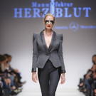 TL-2014-09-12-MQVFW-22h-Mercedes-Benz_presents_Manufaktur_Herzblut-Press-008.jpg