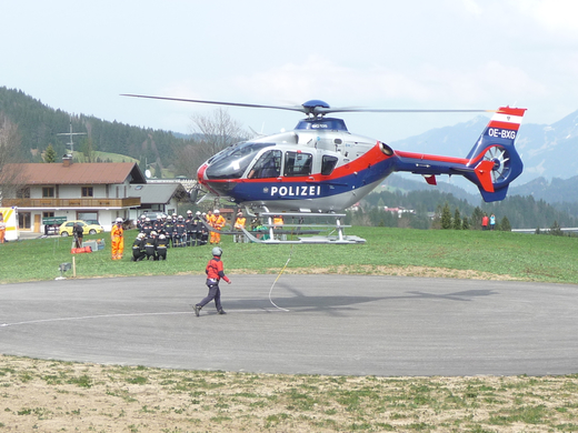 Rettung2 _6__JPG-1272660125