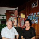 Pf__nderspitz Gasthaus HUMMER Wirtepaar 12-09-2014 _6_.JPG