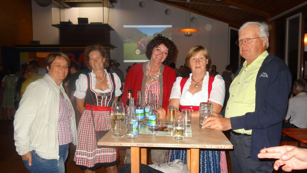 mini-140906 Trachten Clubbing _8_.JPG