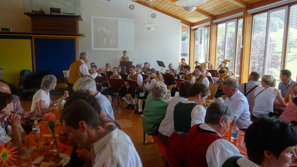 mini-140907 Trachten Clubbing _8_.JPG